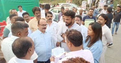 Charkop Coastal Road Mangrove Protest Shiv Sena Aditya Thackeray Mumbai 2026