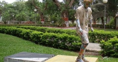 पाली विभाग मुंबई विद्यापीठ बुद्ध पौर्णिमा उत्सव 'साकारलेला सारथी छन्न' नाटक.