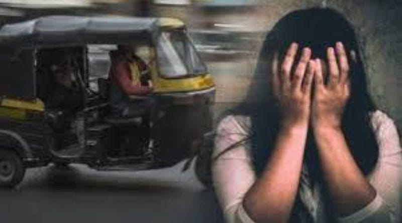 डोंबिवली सामूहिक अत्याचार प्रकरणाचे प्रतिकात्मक चित्र: रडणारी महिला आणि रिक्षा.