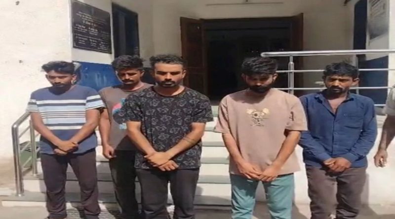 पालनपूर पश्चिम पोलिसांनी अटक केलेले आरोपी - Palanpur Police Arrest Accused Gujarat Crime