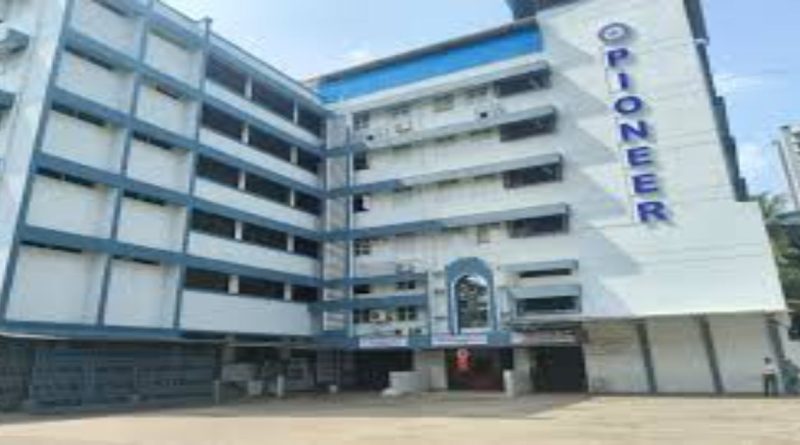 MLRT Gala Pioneer English Medium School Kandivali East Mumbai Building