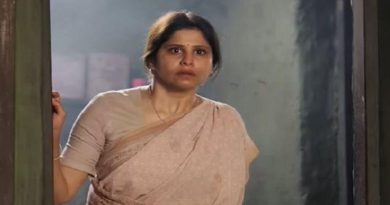 Marathi actress Sai Tamhankar in a simple saree look from her movie Tumbadchi Manjula.
