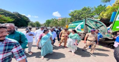 वसई पूर्व भागात नागरी सुविधा आणि अतिक्रमणाची पाहणी करताना आमदार स्नेहा दुबे पंडित सोबत पोलीस आणि महानगरपालिका अधिकारी.